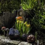 Céramiques dans jardin